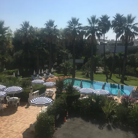 Hotel Des Mimosas 3*