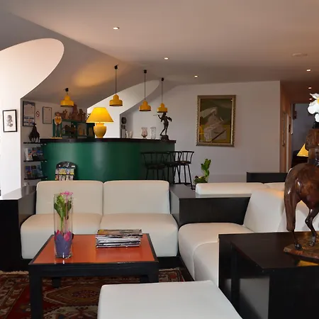 Hotel Des Mimosas 3*