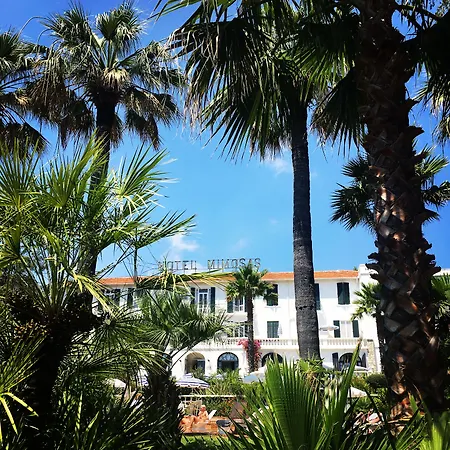 Des Mimosas Hotel 3*