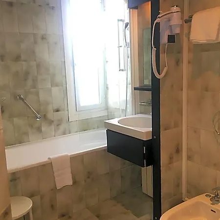 Des Mimosas 3* جوان ليه باه